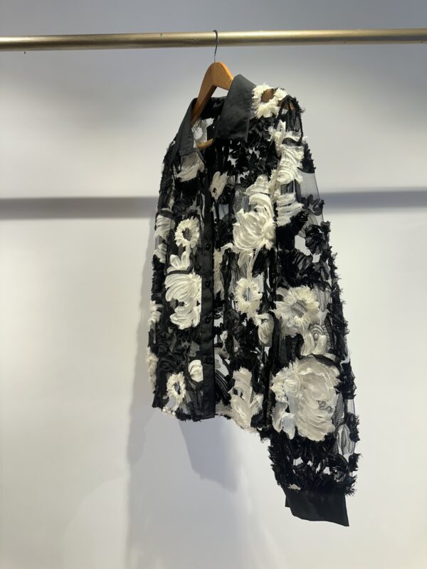 Black & white net printed shirt - Image 2