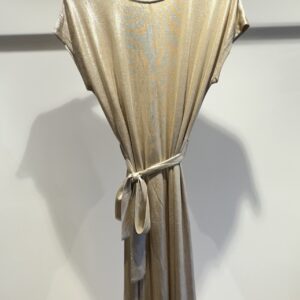 Shimmer dress with belt