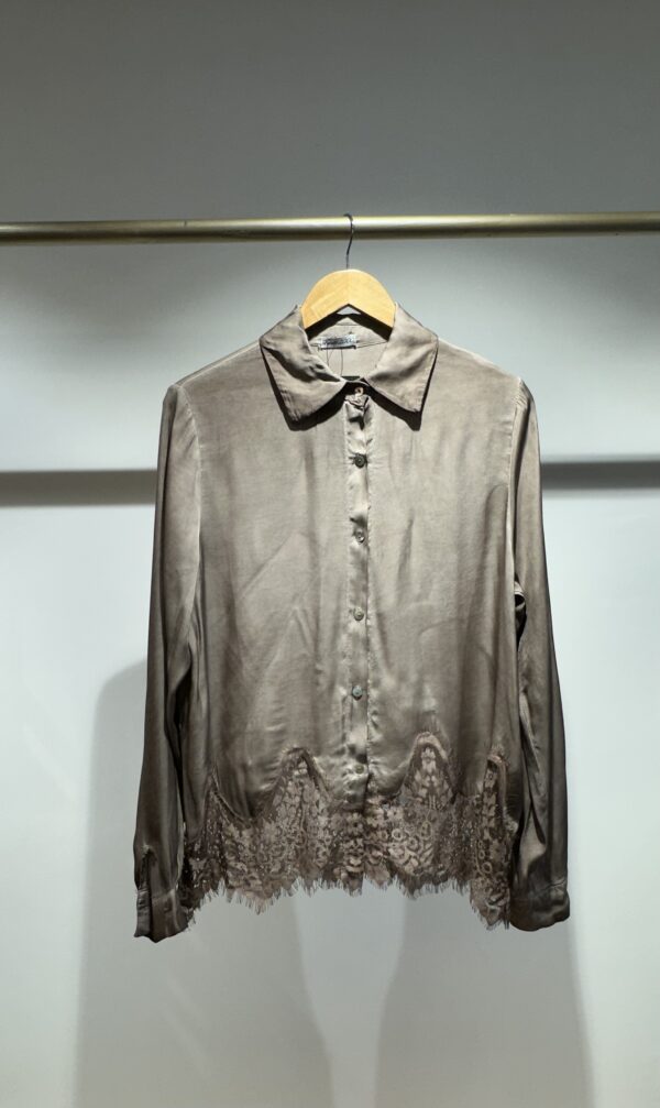 Satin shirt with lace trim - Image 3